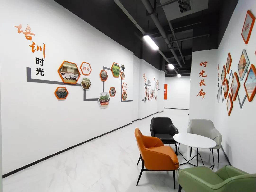 百創(chuàng)精品項目 | 百創(chuàng)集團總承建的鴻榮源物業(yè)培訓(xùn)中心圓滿竣工！